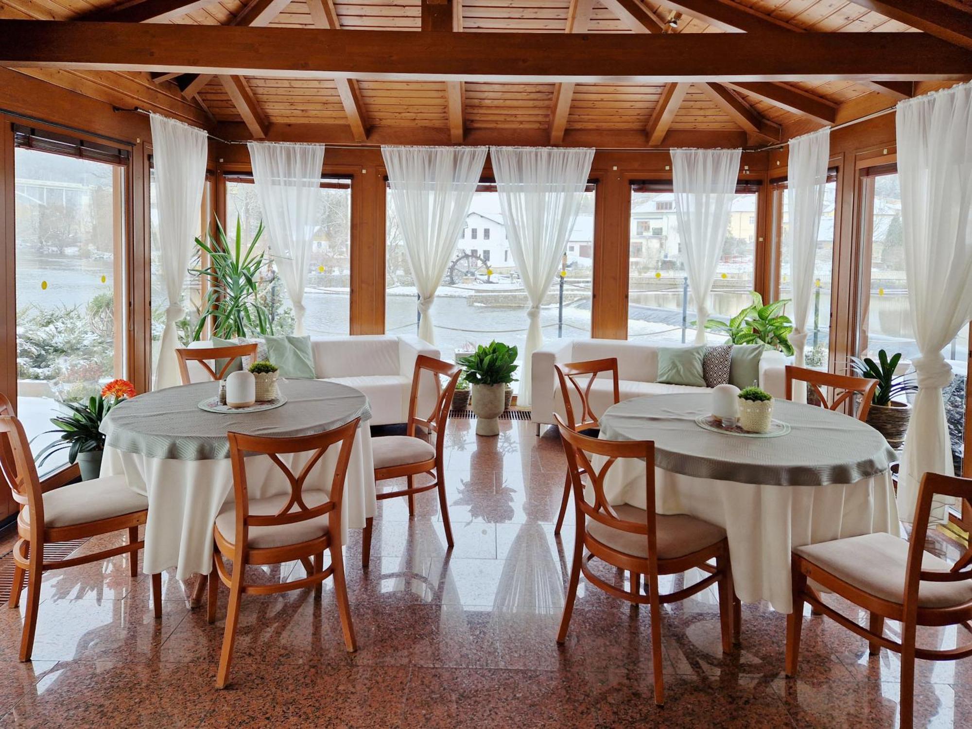 Romantik Hotel Eleonora Tábor Exteriér fotografie